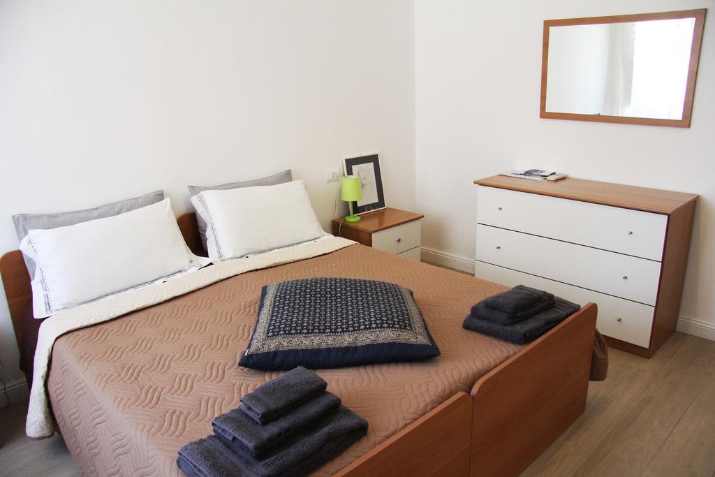 B&B Majestade Cagliari Oda fotoğraf