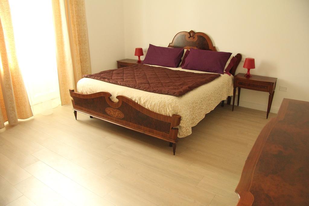 B&B Majestade Cagliari Oda fotoğraf
